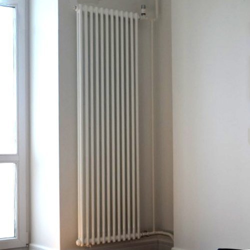 Вертикальные радиаторы Zehnder 3180 с боковым подключением